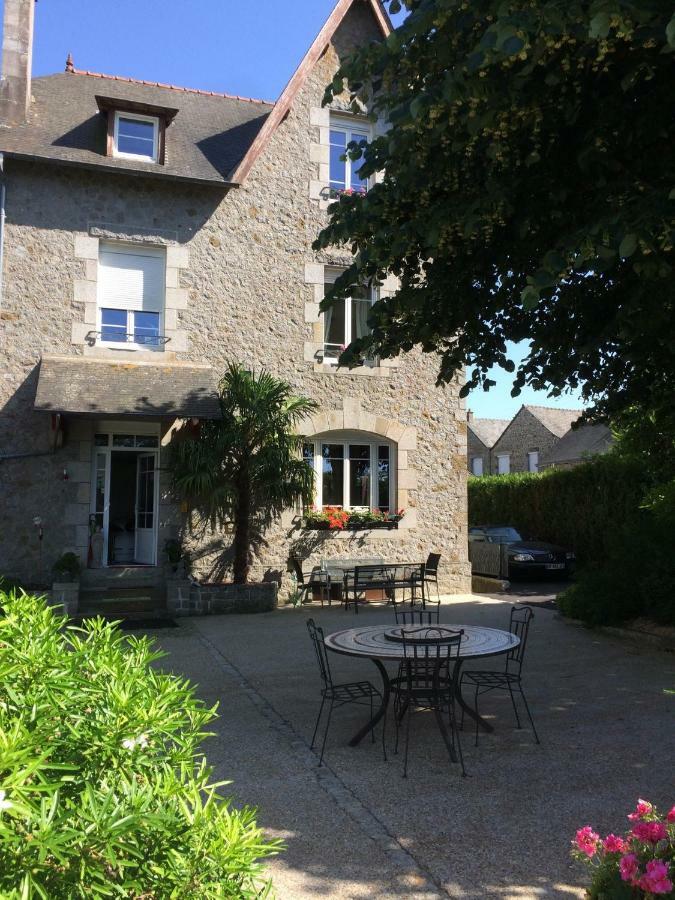 Le Clos Saint-Brice Les Portes du Coglais Eksteriør bilde