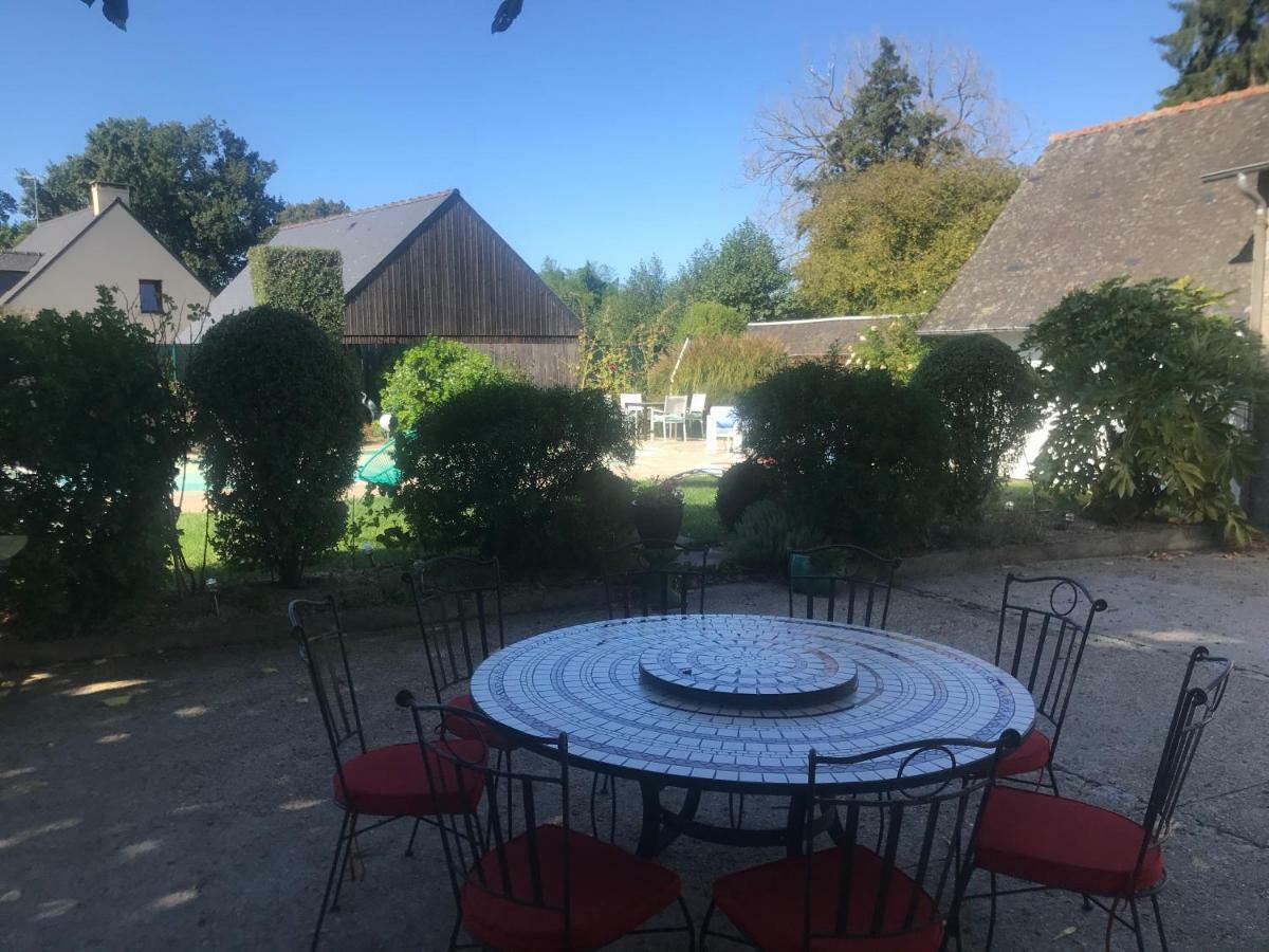 Le Clos Saint-Brice Les Portes du Coglais Eksteriør bilde